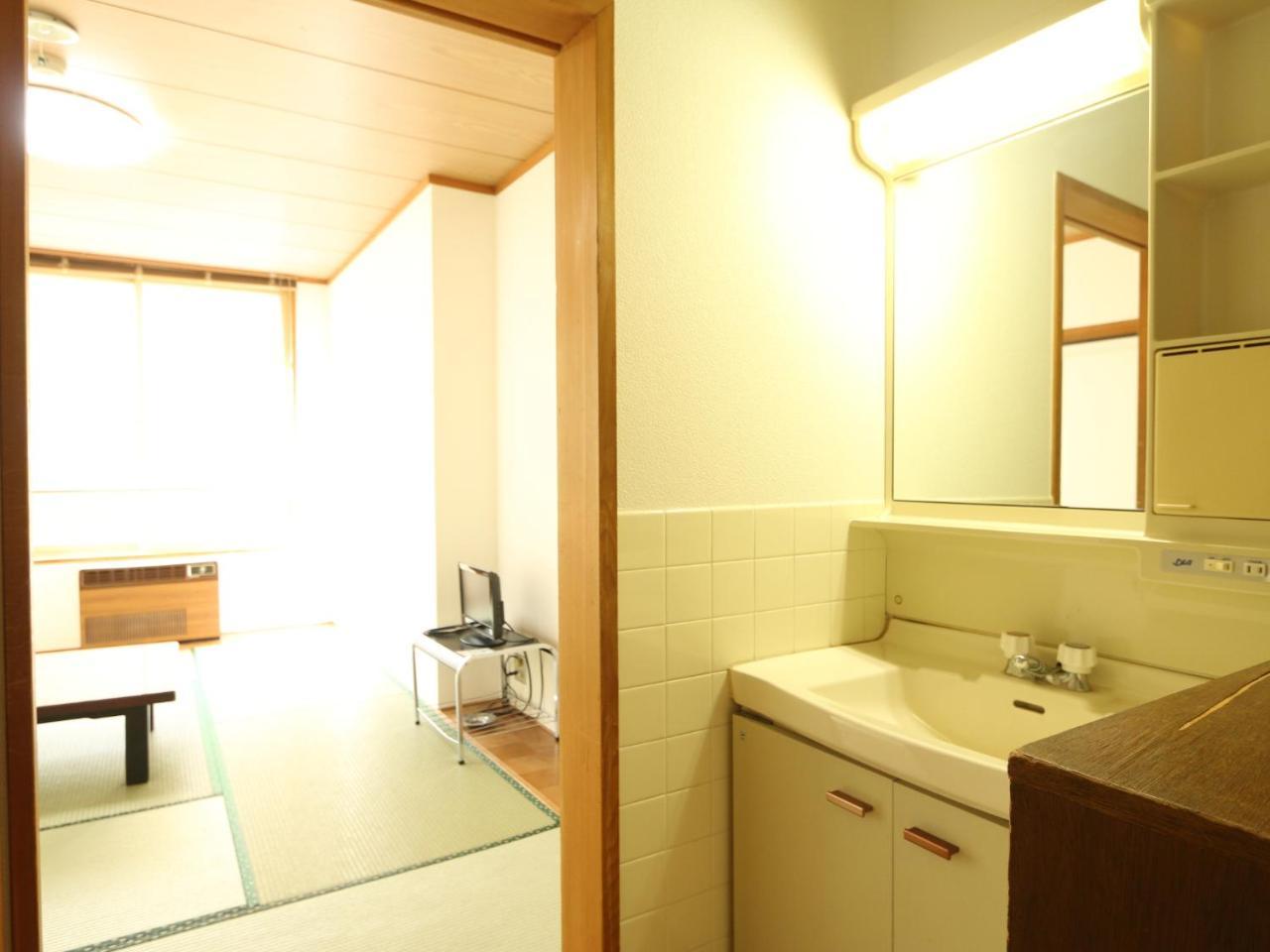 Lodge Yuki Otari Exterior photo